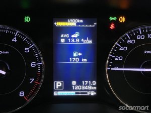 Subaru Impreza 4D 1.6i-S Sunroof