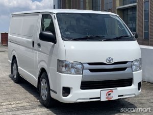 Toyota Hiace 3.0M