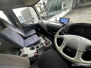 Mitsubishi Fuso Fighter FM65 (New 5-yr COE)