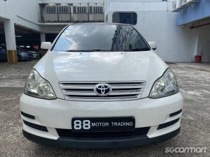 Toyota Picnic 2.0A (COE till 11/2026)