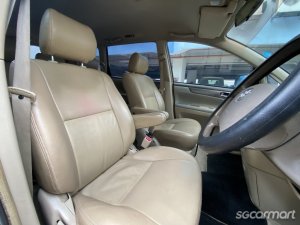 Toyota Picnic 2.0A (COE till 11/2026)