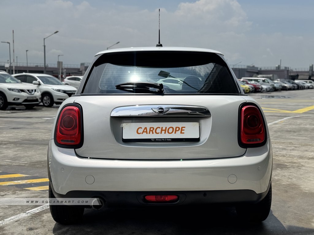 MINI Cooper D 1.5A 5DR