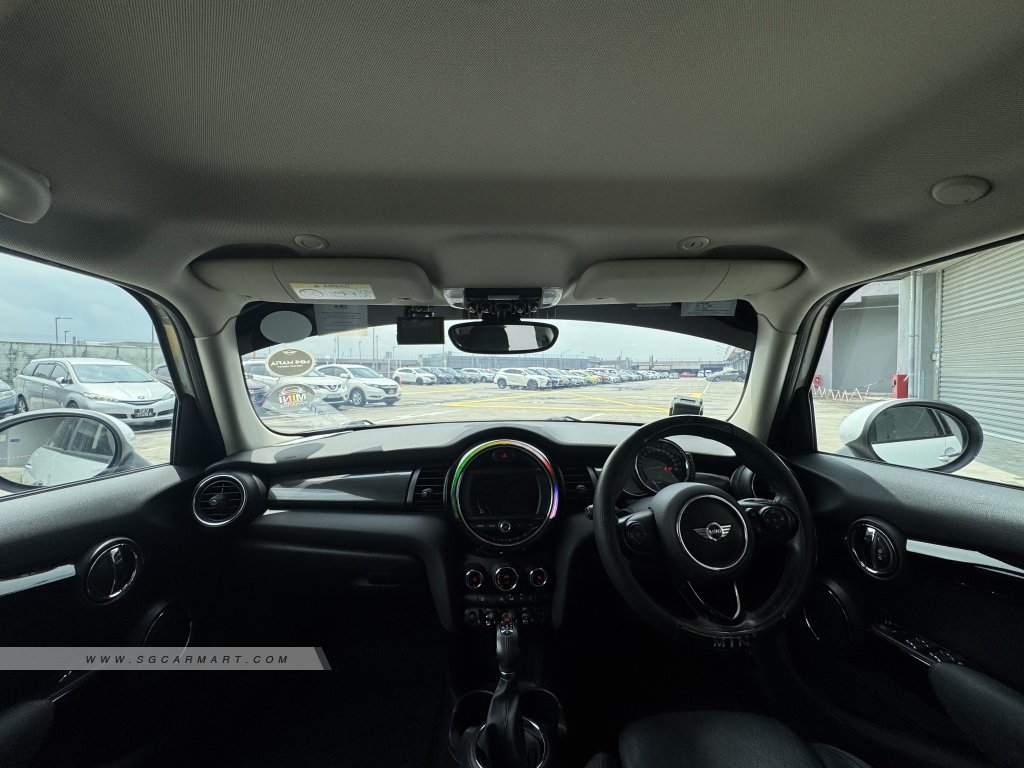 MINI Cooper D 1.5A 5DR