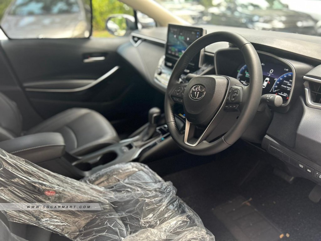 Toyota Corolla Altis 1.6A Elegance