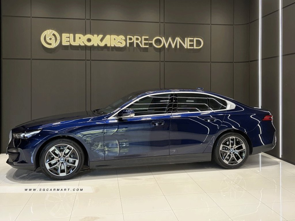 BMW i5 Electric eDrive40