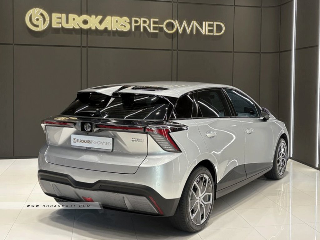 MG 4 Electric Trophy Sport LR