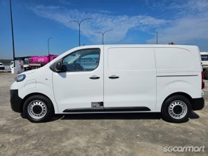 Peugeot e-Expert Electric
