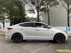 Hyundai Elantra 1.6A GLS