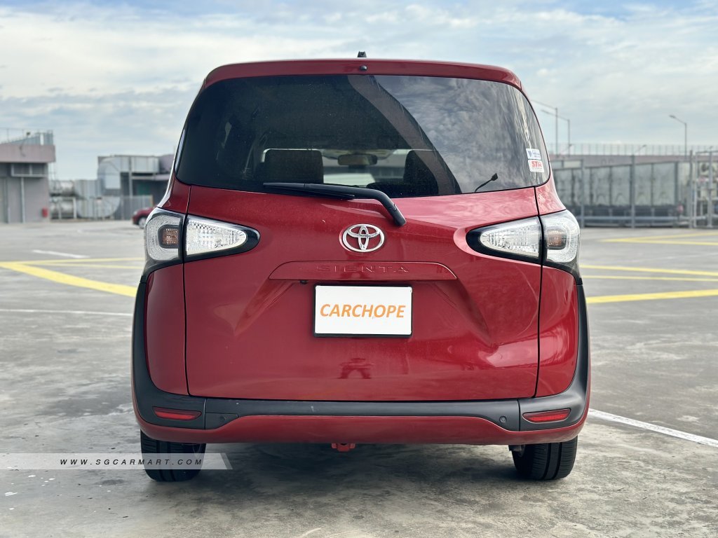 Toyota Sienta 1.5A G