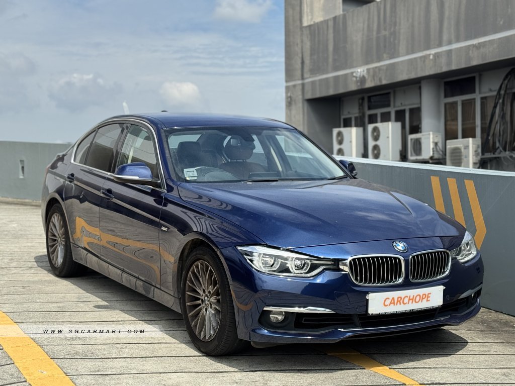 BMW 3 Series 318i Luxury