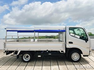 Hino Dutro 2.8A