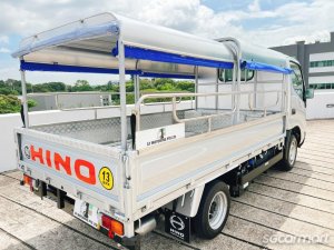 Hino Dutro 2.8A