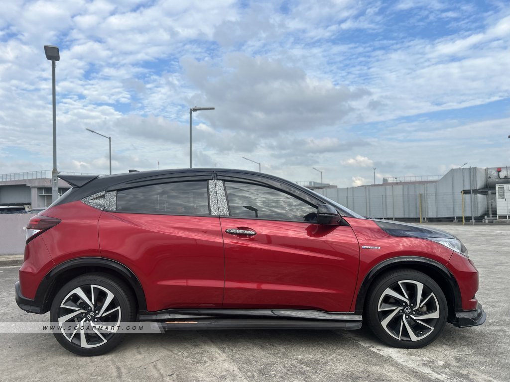 Honda Vezel Hybrid 1.5A RS