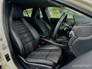 Mercedes-Benz GLA-Class GLA180 Urban Edition