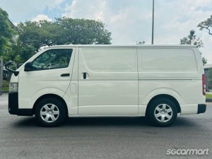 Toyota Hiace 3.0M (COE till 01/2030)