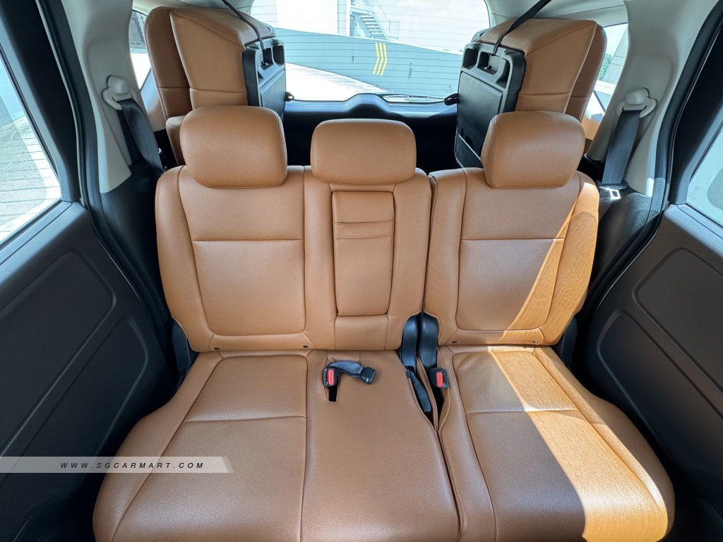 Honda Freed Hybrid 1.5A 7-Seater Honda Sensing