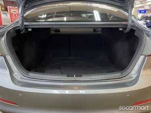 Hyundai Elantra 1.6A GLS S