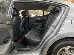 Hyundai Elantra 1.6A GLS S