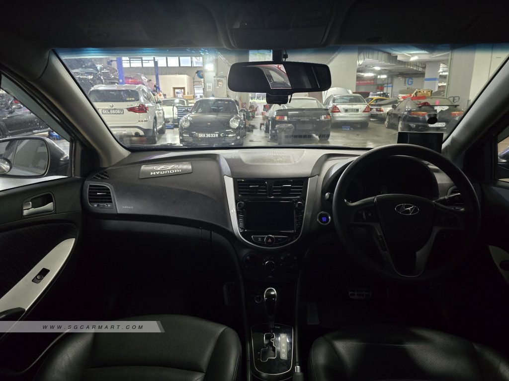 Hyundai Accent 1.4A