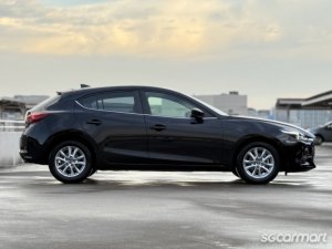 Mazda 3 HB 1.5A Deluxe