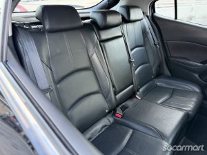 Mazda 3 HB 1.5A Deluxe