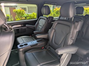 Mercedes-Benz V-Class V260L Avantgarde