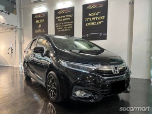 Honda Shuttle Hybrid 1.5A-thumbnail