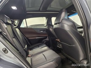 Toyota Harrier Hybrid 2.5A Luxury Sunroof