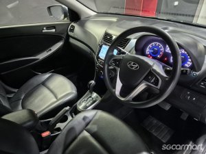 Hyundai Accent 1.4A