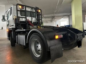 Mitsubishi Fuso Super Great FP70