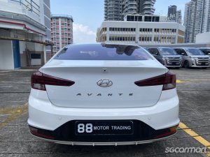 Hyundai Avante 1.6A GLS