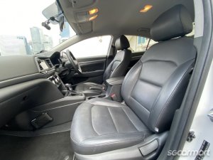 Hyundai Avante 1.6A GLS