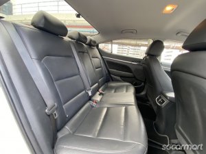 Hyundai Avante 1.6A GLS