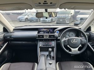 Lexus IS Hybrid IS300h Executive