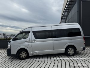 Toyota Hiace Commuter 2.8A GL