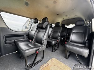 Toyota Hiace Commuter 2.8A GL