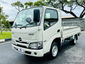Hino Dutro 2.8A