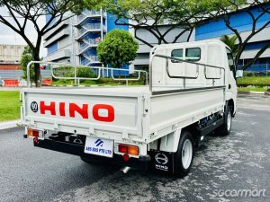 Hino Dutro 2.8A