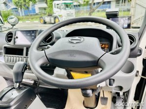 Hino Dutro 2.8A
