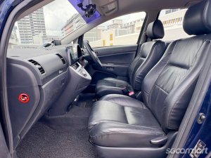 Toyota Wish 1.8A (COE till 01/2029)