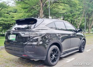 Toyota Harrier 2.0A Elegance Panoramic Roof