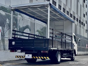 Mitsubishi Fuso Canter FEB21