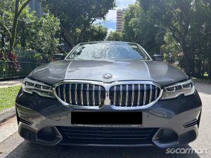 BMW 3 Series 330e Plug-in Hybrid Luxury