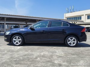 Volvo S60 T2