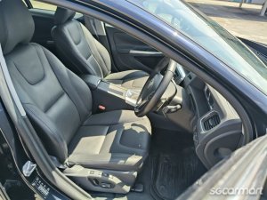 Volvo S60 T2