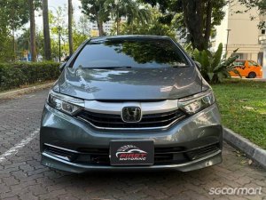 Honda Shuttle 1.5A G Honda Sensing