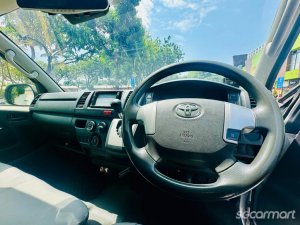 Toyota RegiusAce 2.8A