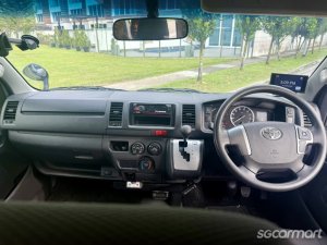 Toyota Hiace 2.0A DX