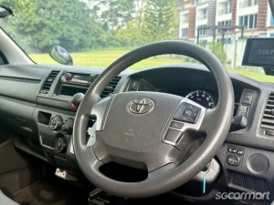 Toyota Hiace 2.0A DX