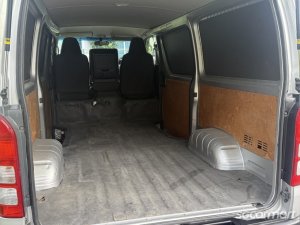Toyota Hiace 2.0A DX